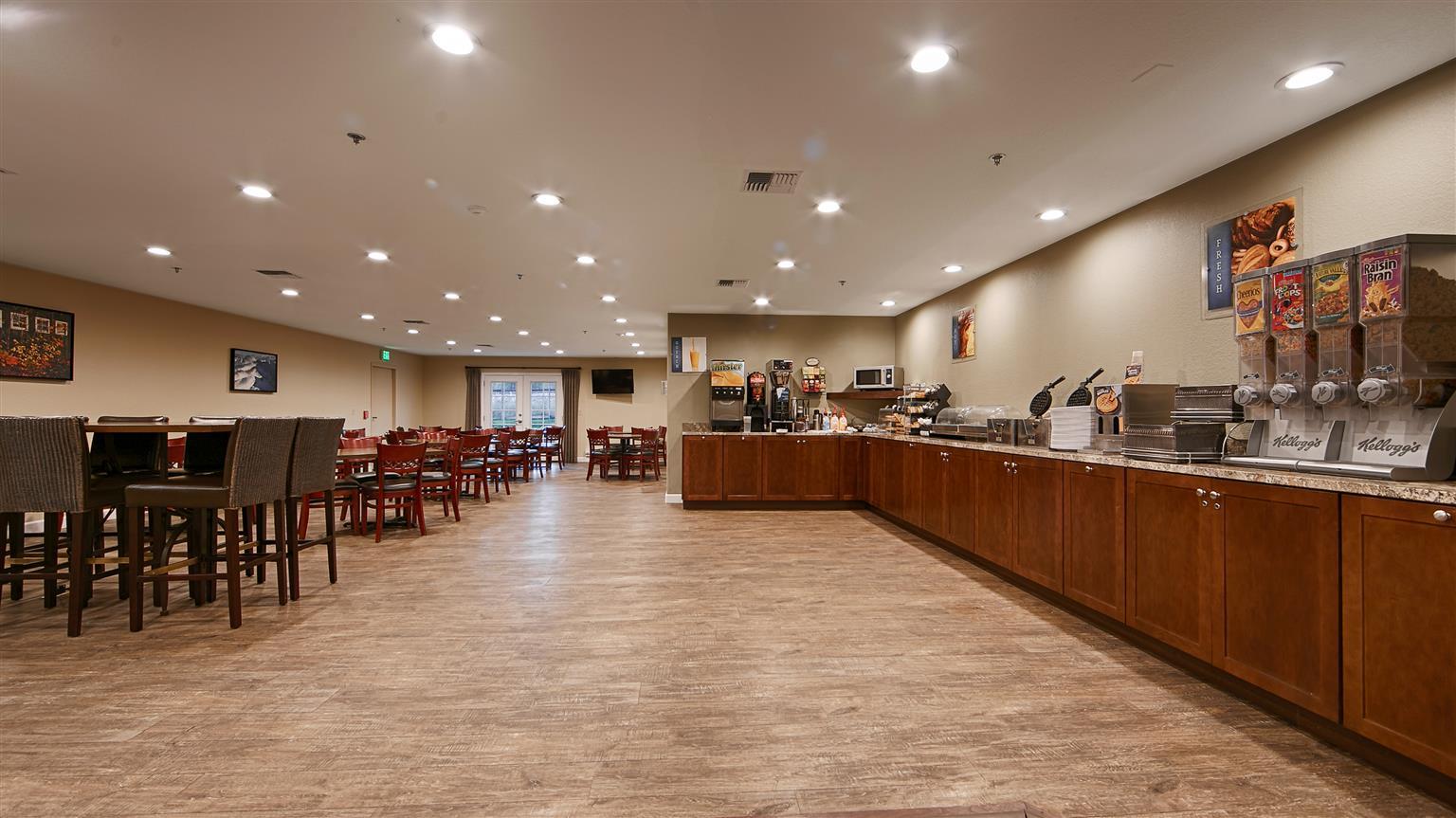 Best Western Plus Eagle Vail Airport Ngoại thất bức ảnh